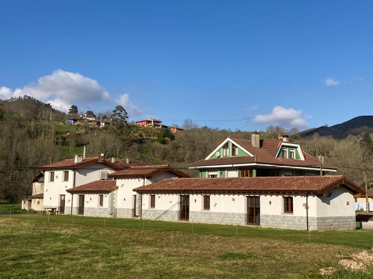 Apartamentos La Presa El Molin Onís 외부 사진